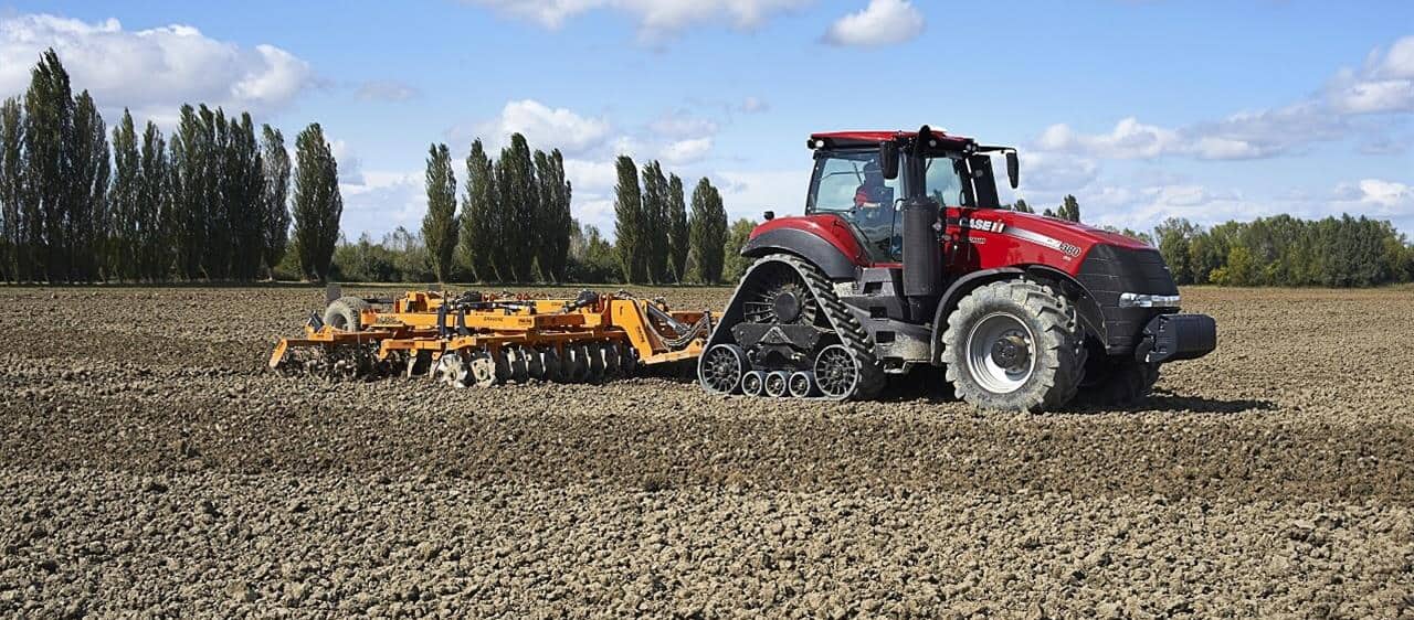 Case IH Magnum Rowtrac – innovative concept for maximum performance and efficient soil protection